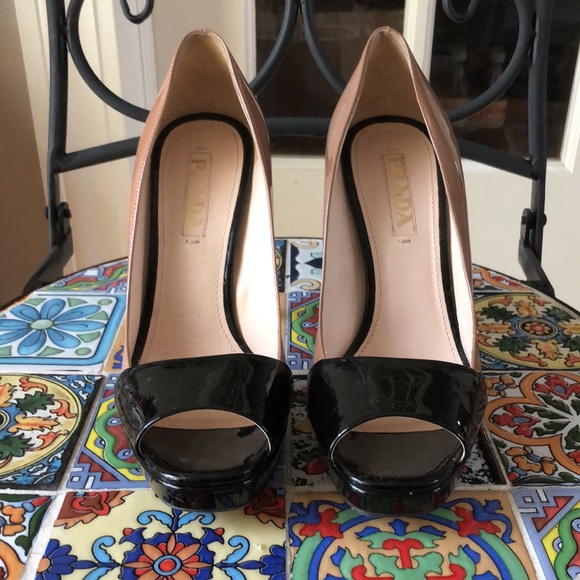 Prada black/tan open toe heels 37.5. / 7 - Picture 3 of 7
